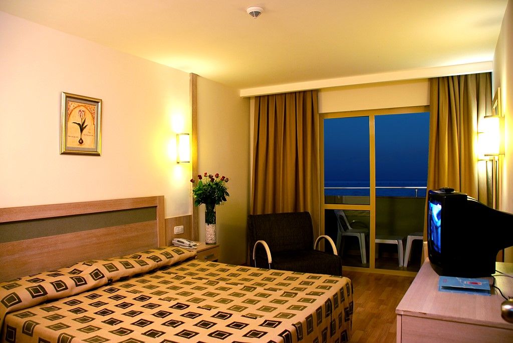 Side Breeze Hotel Antalya Exterior photo
